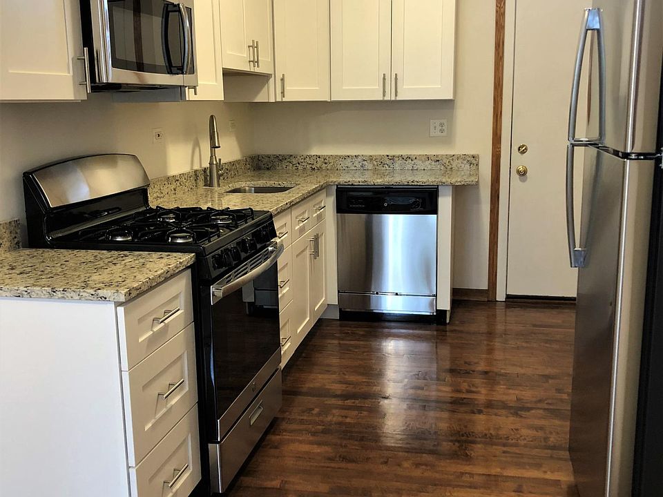 1st image of 2959 N Parkside Ave APT 3N