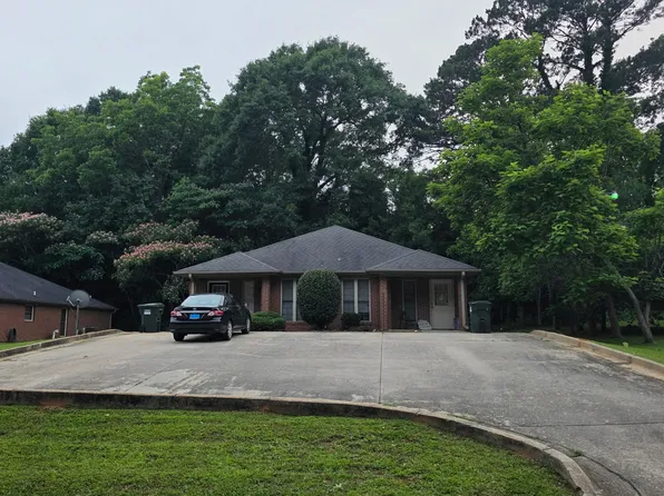 248 S Thomas St, Elberton, GA 30635