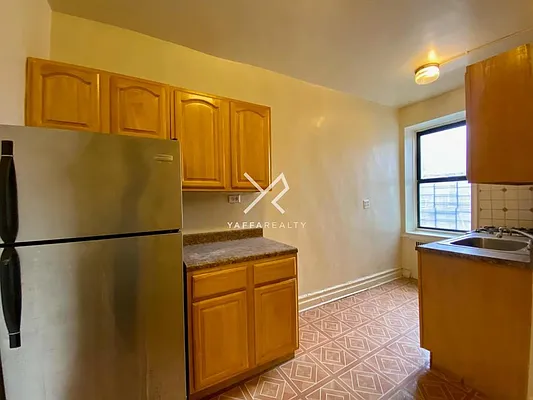 Rented by Yaffa Realty LLC | media 1