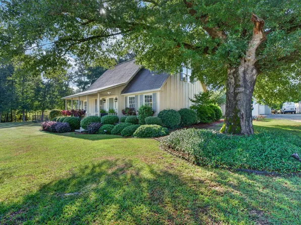 2550 High St #80, Dublin, GA 31021