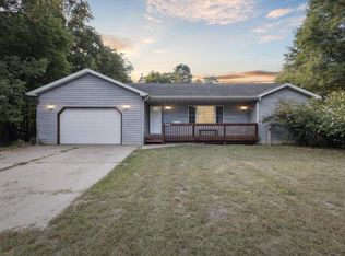 1315 N Fitzgerald Ave, Hesperia, MI 49421