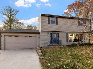 1032 Sierra Ln NE, Rochester, MN 55906