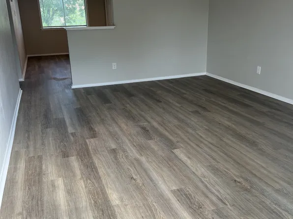 2906 Prairie Flower Cir #C, Bryan, TX 77802