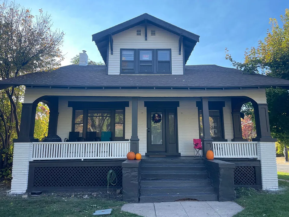 front of house. main house entrance.