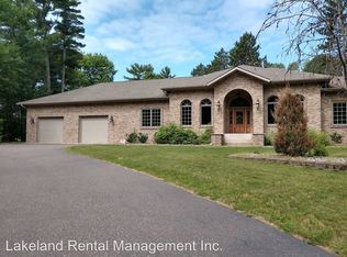 1035 E McKinley St, Eagle River, WI 54521