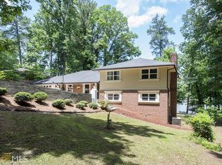 2952 Jodeco Dr, Jonesboro, GA