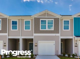 545 Cherry Ridge Dr, Orange Park, FL 32065