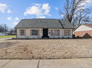 904 S Roselawn Dr, West Memphis, AR 72301