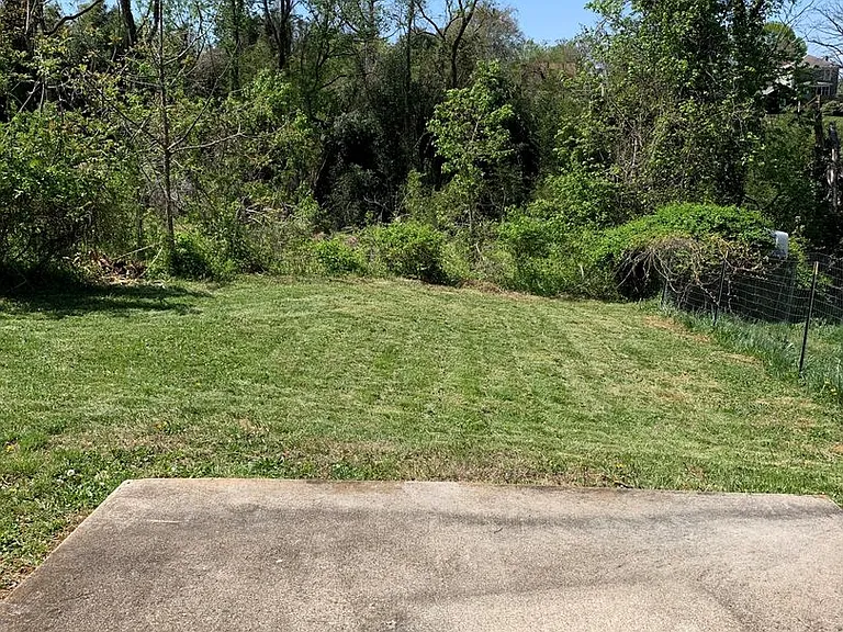 103 Willow St — Photo 3