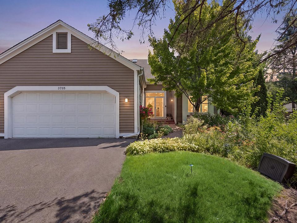 1st image of 3705 Oakton Rdg