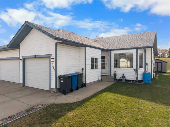 4366 NW 54a Avenue Close, Innisfail, AB T4G 1X5