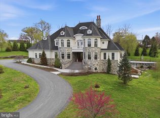 17 Hershey Ln, Lancaster, PA