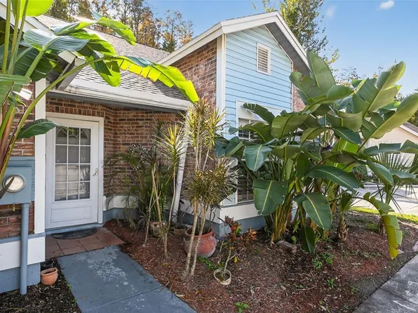 5812 Red Cedar Ln, Tampa, FL 33625