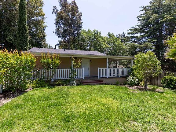 3rd image of 1763 Alta Vista Dr