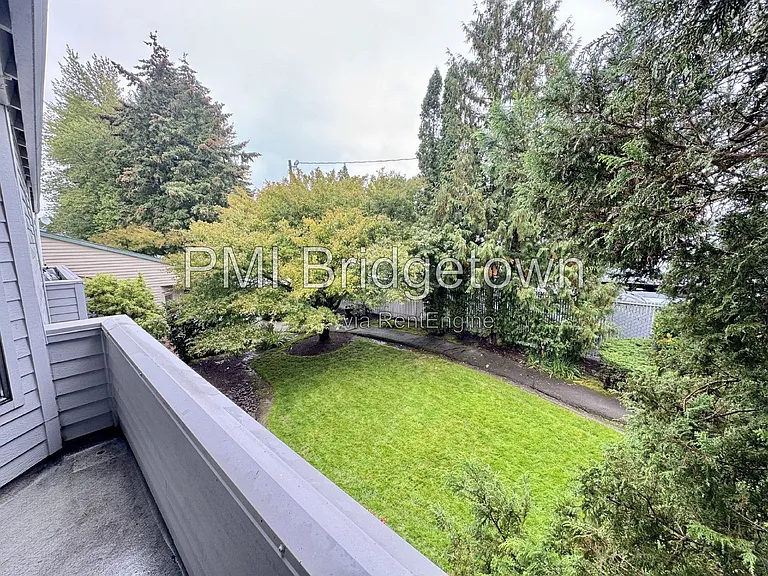 14575 SW Walker Rd #B12 — Photo 20