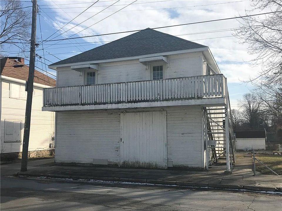 1st image of 315 E South St
