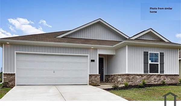 404 Moringa Ln