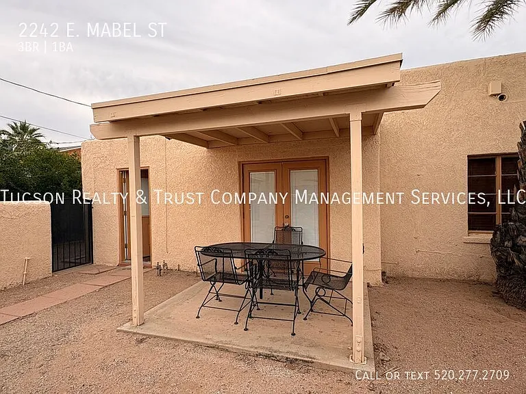 2242 E Mabel St — Photo 15