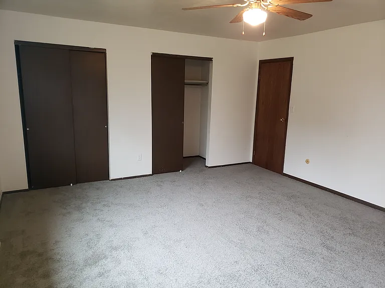 Hampshire Estates Apartments and Self Storage — Photo 74