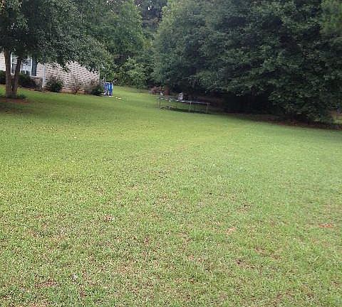 3rd image of 123 Jennifer Ln