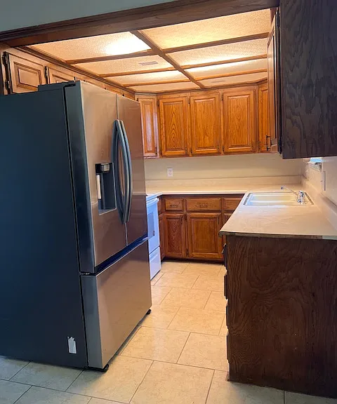 1207 Heather Ln — Photo 11