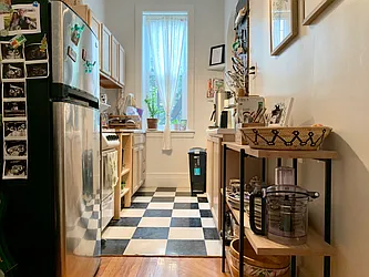 Rented by Garfield Realty 