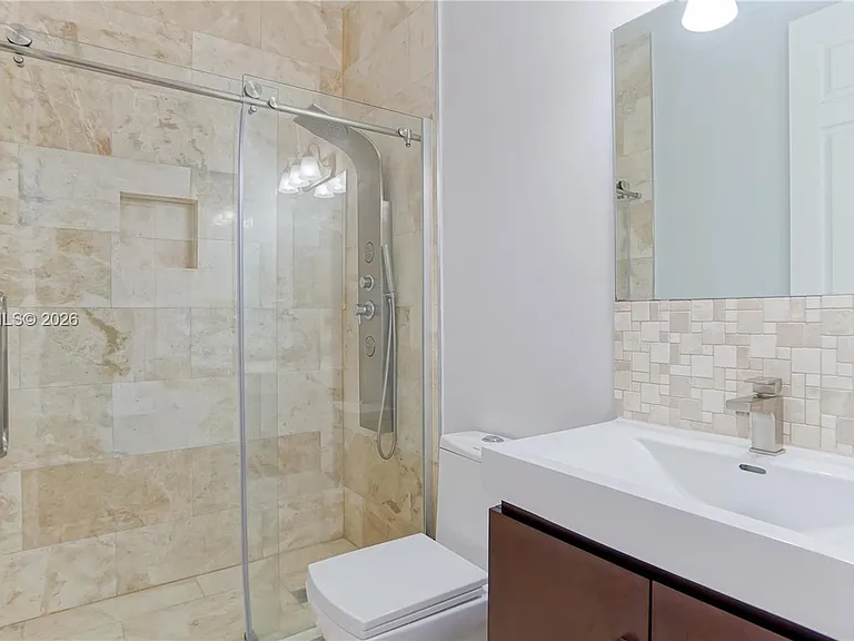 6950 SW 97th Ave — Photo 28
