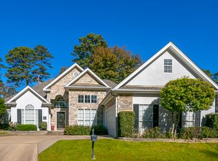303 Tealwood Dr, Longview, TX 75605