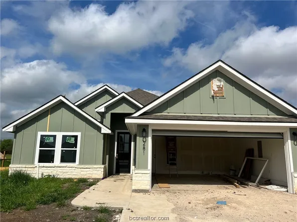 281 Brazos Bnd, Snook, TX 77878