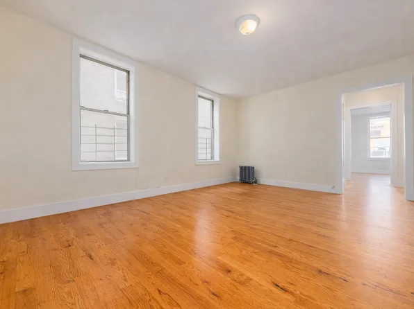 669 Hancock Street image 1 of 4