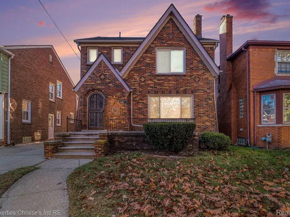 18953 Woodingham Dr, Detroit, MI 48221