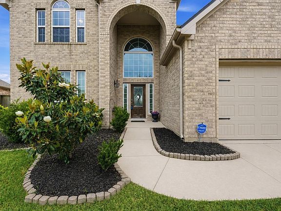 2nd image of 20339 Aspen Manor Ln