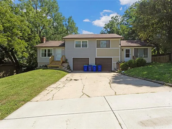 5225 Farley Ct, Merriam, KS 66203