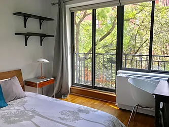 Rented by Level Group