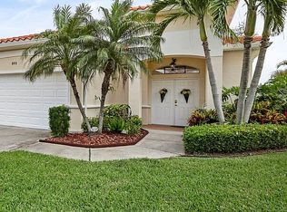 8611 Villanova Dr, Cape Canaveral, FL 32920