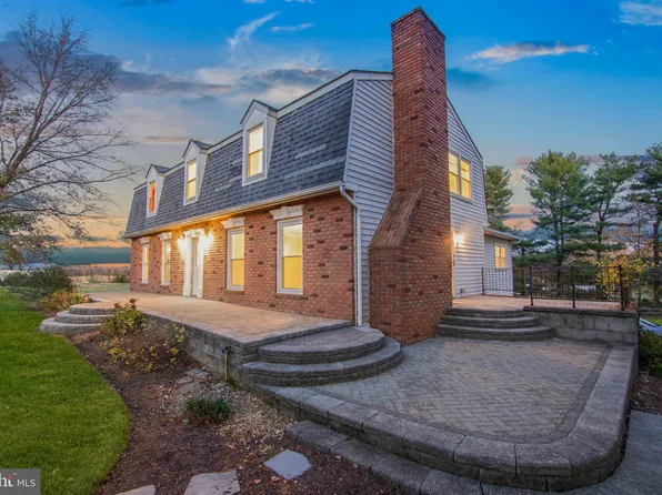 41 Cavalier View Ct, Shepherdstown, WV 25443