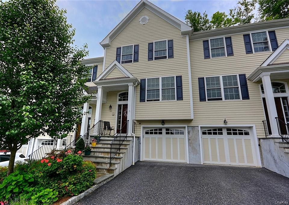 1st image of 103 Villa Ct #103