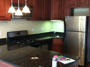 1038 W Waveland Ave, Chicago, IL 60613