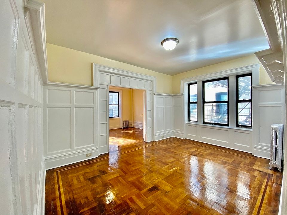 1st image of 419 W 129th St #27