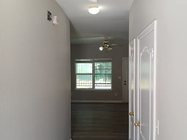 5057 Windsor Forrest Ln — Photo 2