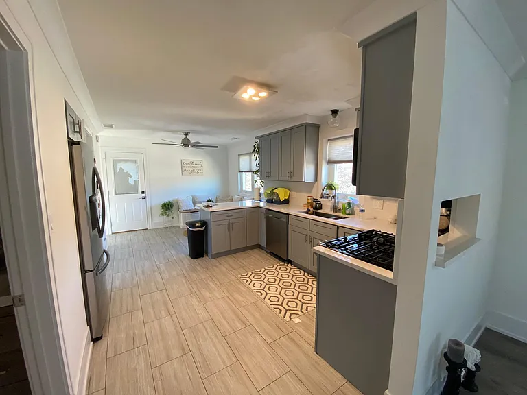 8828 N Grace Ave #2 — Photo 4
