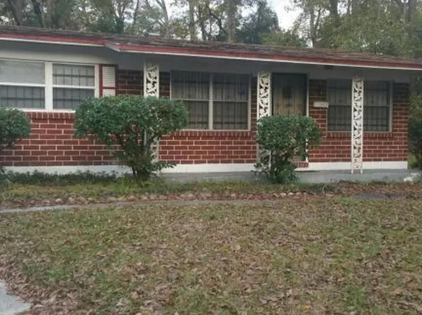 6165 Ramar Ct, Jacksonville, FL 32209
