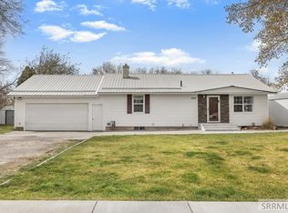 4061 N Main St, Iona, ID 83427