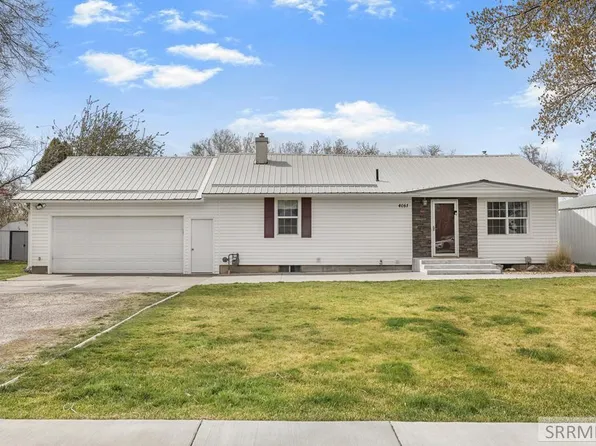 4061 N Main St, Iona, ID 83427