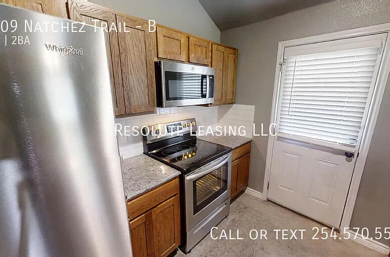 1409 Natchez Trl #B — Photo 7