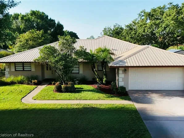 105 Murray Ct NW, Lake Placid, FL 33852