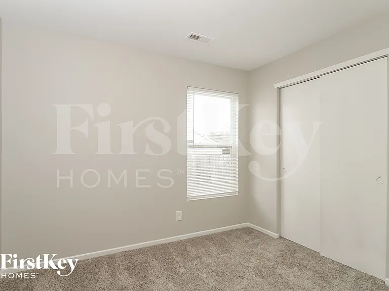 4117 Salem Springs Ct — Photo 11