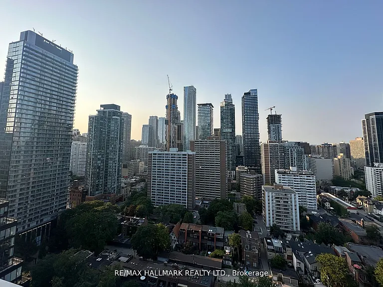 50 Wellesley St E #2904 — Photo 19