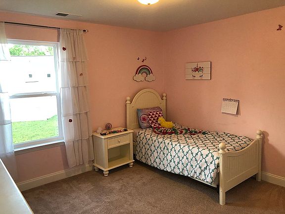 4th image of 119 Bexley Way