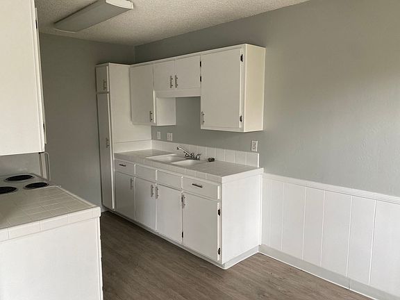 3rd image of 4878 Cape May Ave APT 2